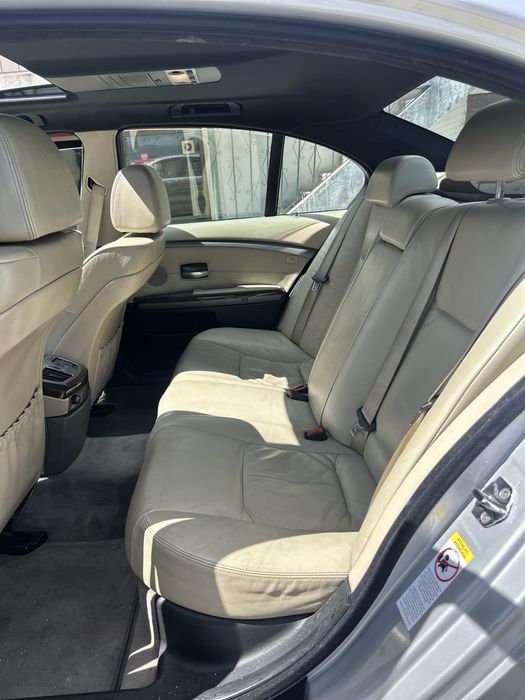 Bmw seri 7 em otimo estado