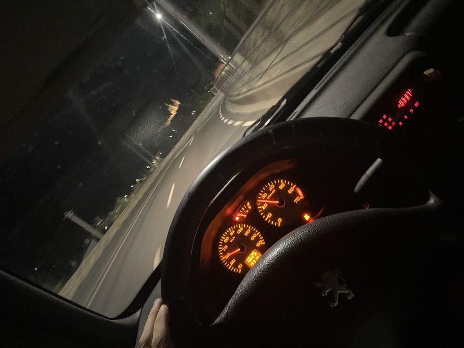 PEUGEOT 106 quicksilver