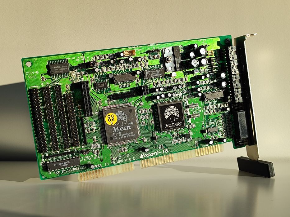 RETRO karta dźwiękowa ISA Oak Technology Mozart-16 S601211-G