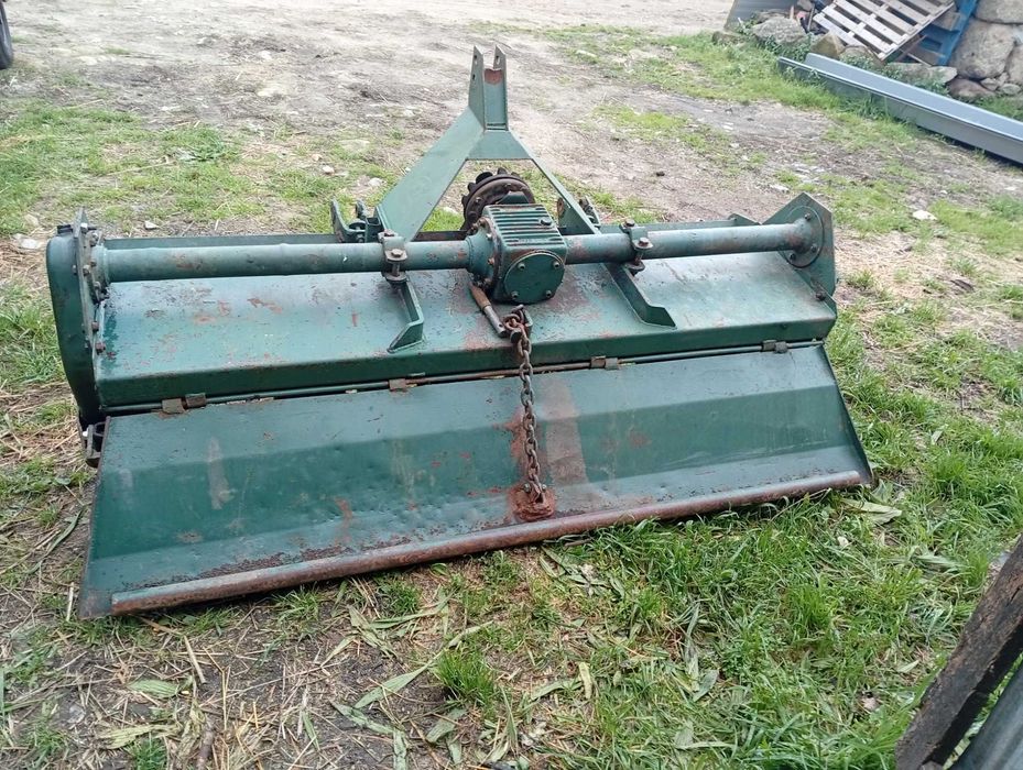 Vendo frese  para trator