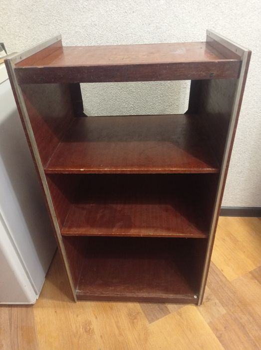 Продам полку-стійку Радіотехніка