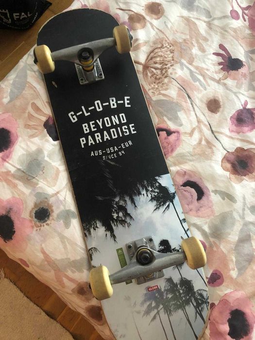 Skate Globe Beyond Paradise