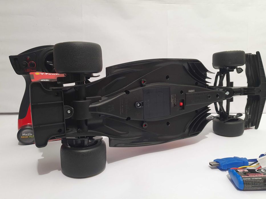 FERRARI SF-23 auto sterowane MAISTO formula 1 skala 1/10 bolid Nowy