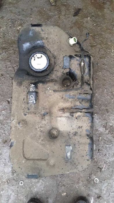 Паливний бак топливный Nissan Qashqai J10 Авторозборка