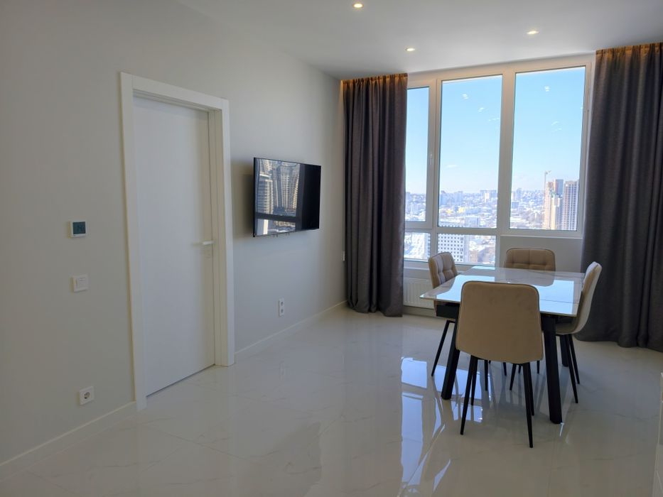 3К квартира ЖК Новопечерська вежа/Ліфти працюють завжди+Тепло/вода