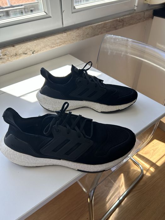 Tenis Adidas  Ultrabost  em excelente estado N 45