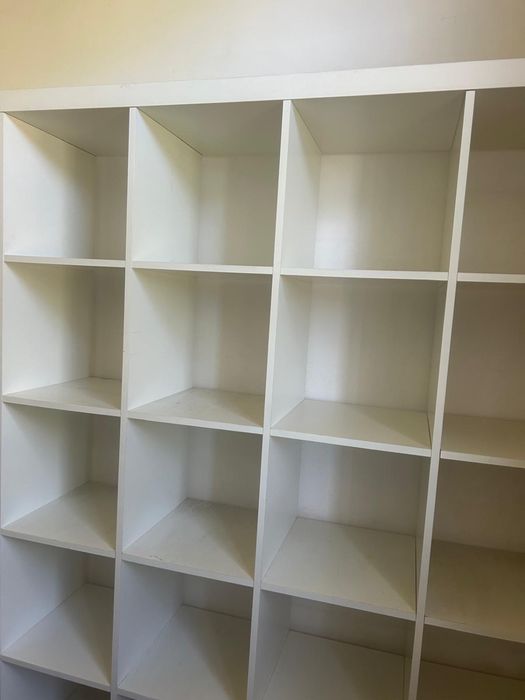4 Estantes IKEA KALLAX 5x5 – Branca