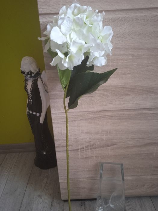 Sztuczne duże kwiaty 5 sztuki