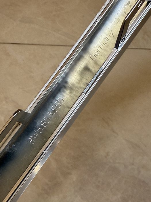 8W6853555 - AUDI A5 S5 накладка в бампер диффузор задний левый