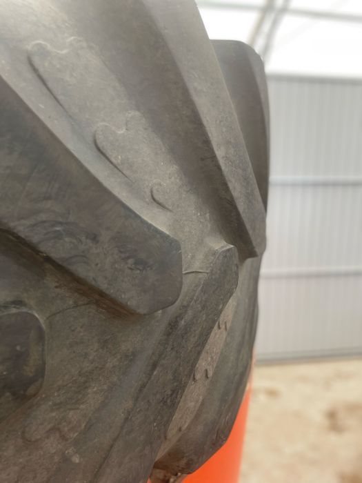 Opona rolnicza 650/85/38