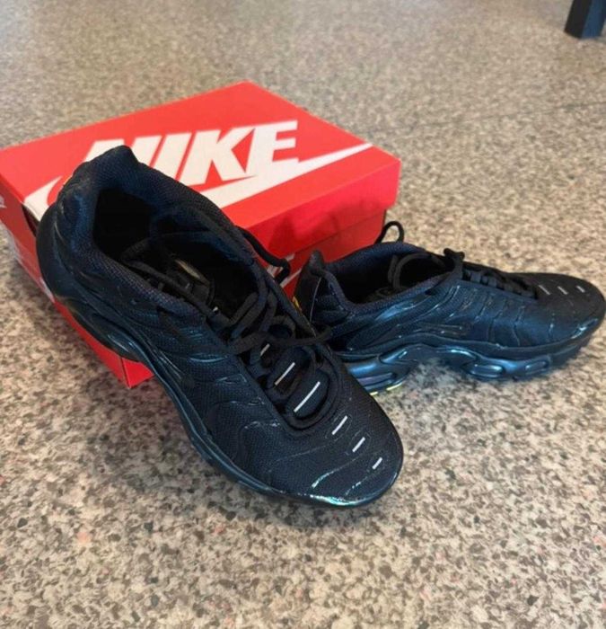Air max plus tn nike sneakersy nowe cale czarne obuwie 36-46