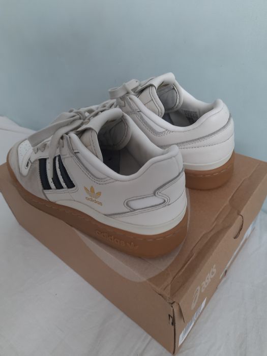Adidas Originals Forum 84 Low CL – sneakersy low – cloud white / core
