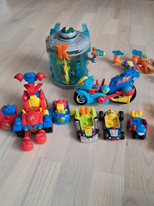 Zestaw Super Zings duży