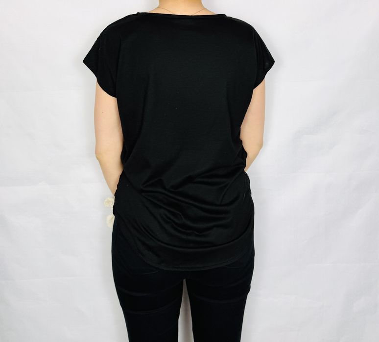 Czarna bluzka z koronkowym przodem S 36