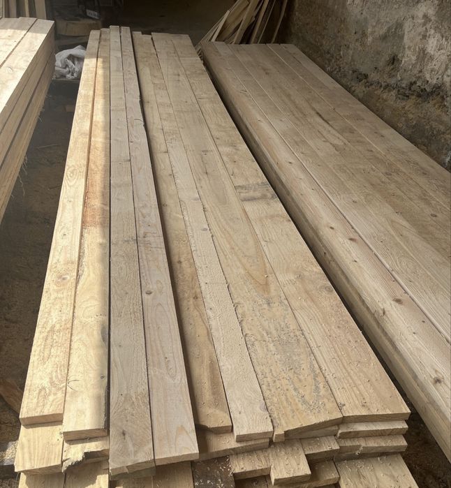 Дошка ялини,пиломатеріал хвойний,брус,рейка,кроква,балка