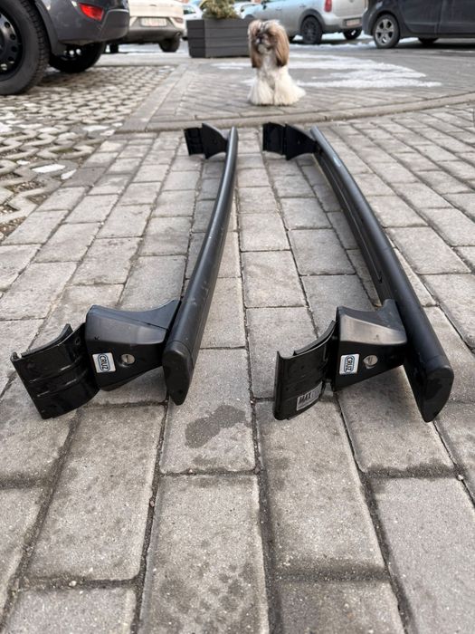 Belki dachowe Cruz Airo Dark  dla Hyundai ix20 lub Kia Venga