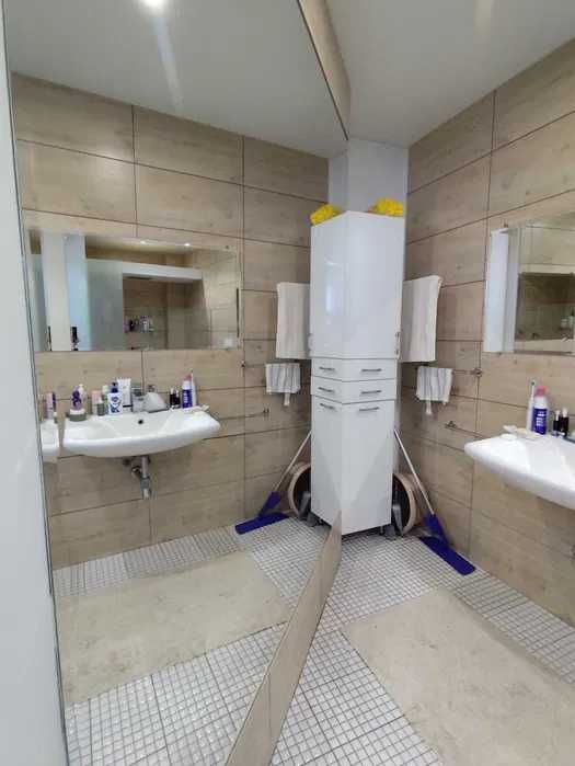 Продається 1к квартира ЖК Дмитрівська, м Централький ринок (21489)