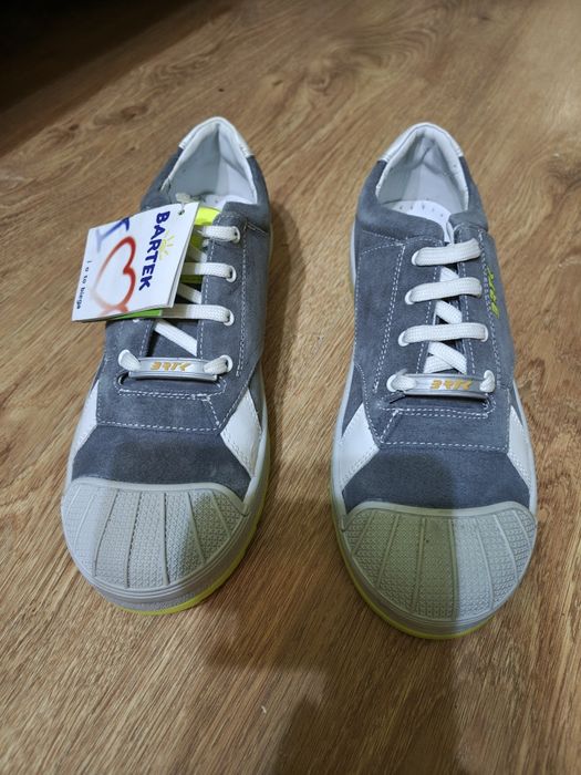 Nowe trampki Bartek 38