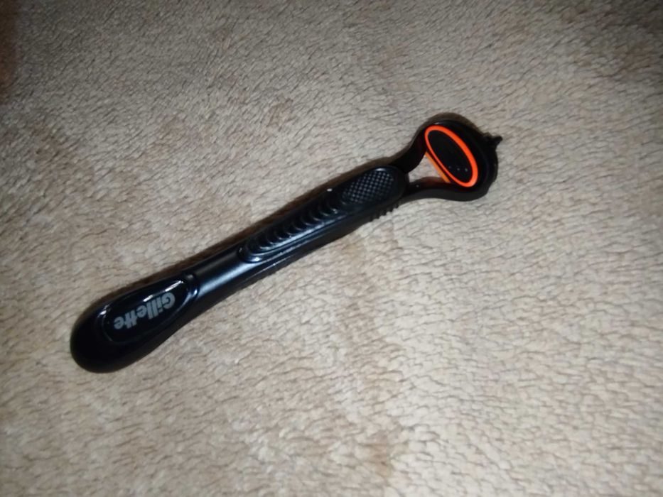 бритвенний станок Gillette Fusion 5