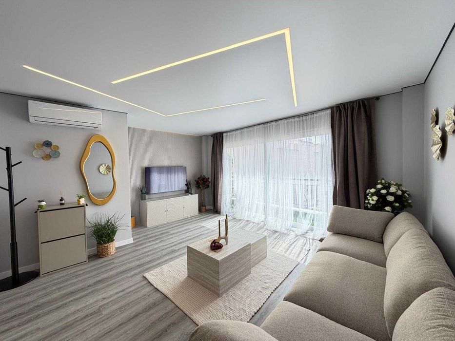 Apartament 2 sypialni po remoncie, 200 m od plaży, taras – Torrevieja