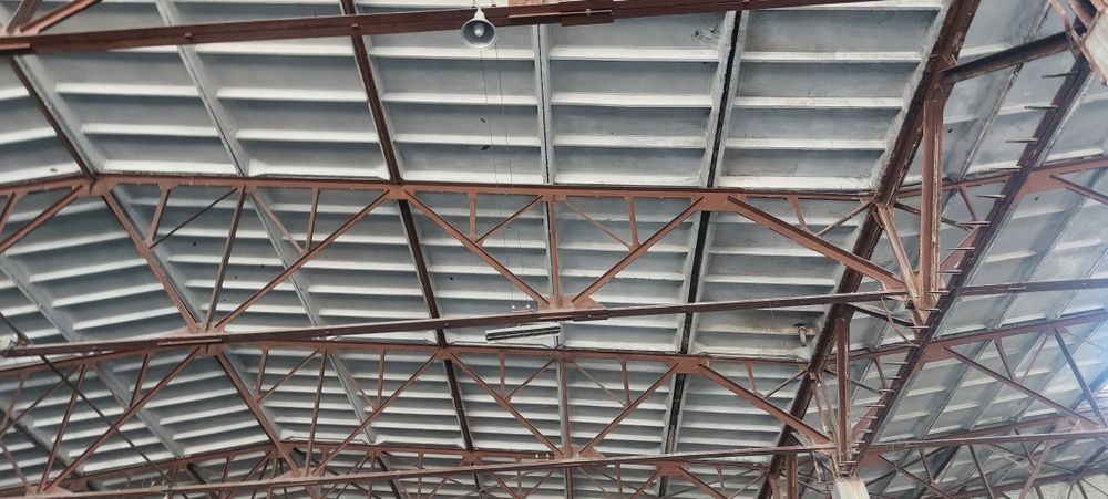 Плиты пешки пустотные