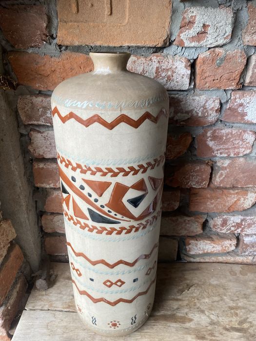 Ваза старовинна велика ваза