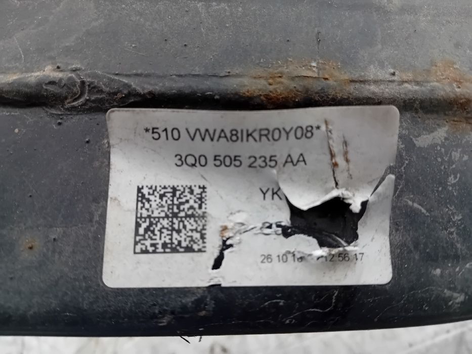 Charriot trás VOLKSWAGEN Tiguan (AD1, AX1)