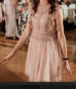 Sukienka koronkowa rozmiar S