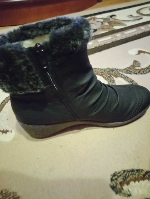 Buty zimowe damskie