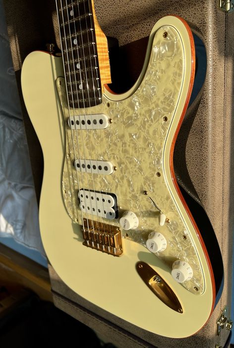 Witkowski Custom Guitars, Telecaster - Stratocaster