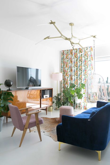 Sofa granatowa KARE DESIGN Proud Blue