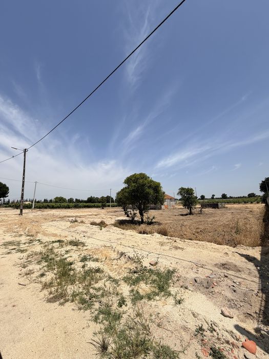 Terreno urbano cerca 4000m2