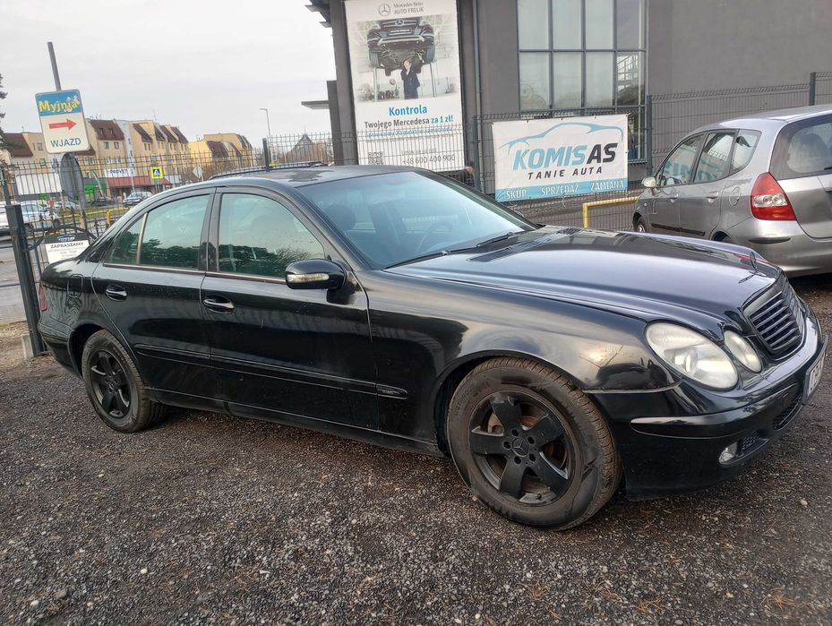 Mercedes Benz E klasa 2.2D AUTOMAT dwa kpl kół przegląd do 5.2026