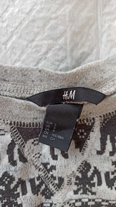 Szara bluza (H&M)
