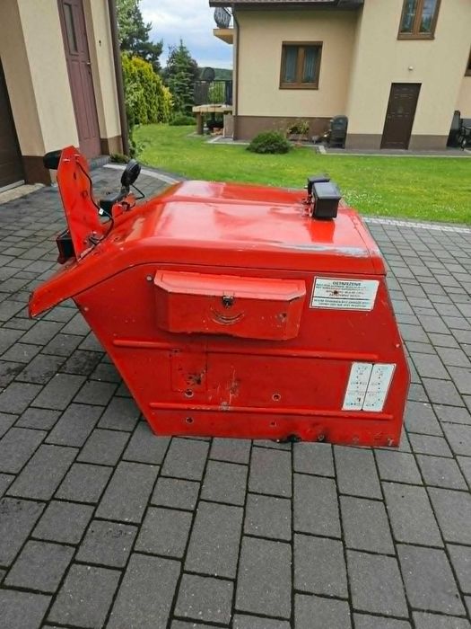 Błotniki tylne MF 255.Przednie Gratis