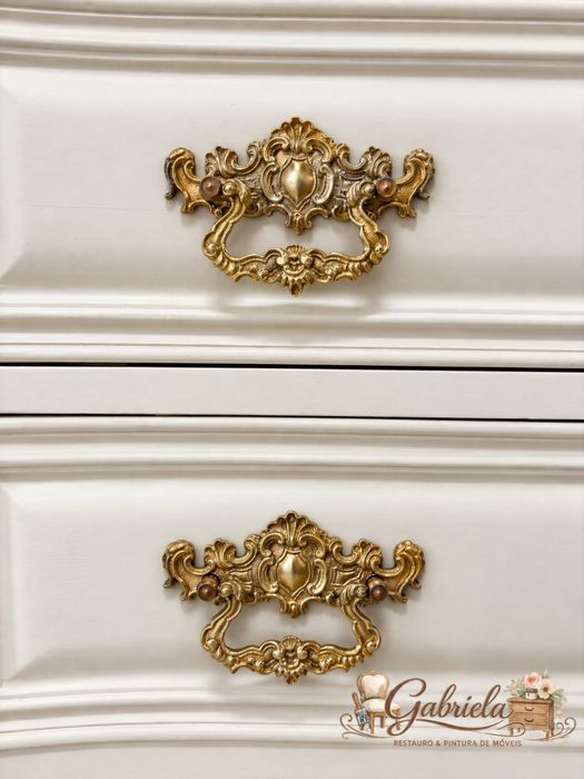 Comoda vintage restaurada