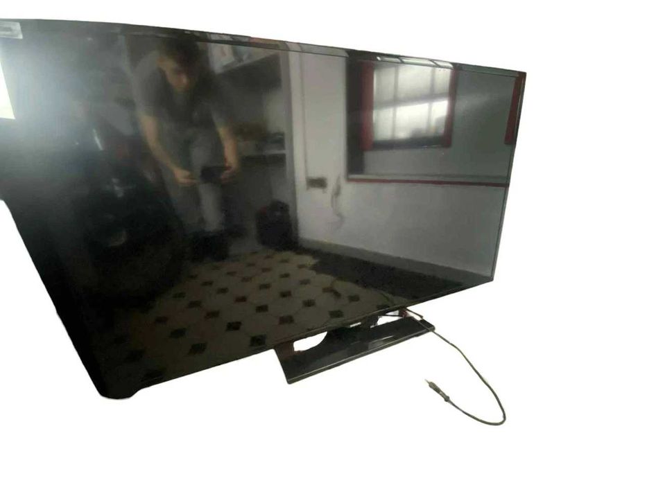 Telewizor Samsung 60''  UE60EH60