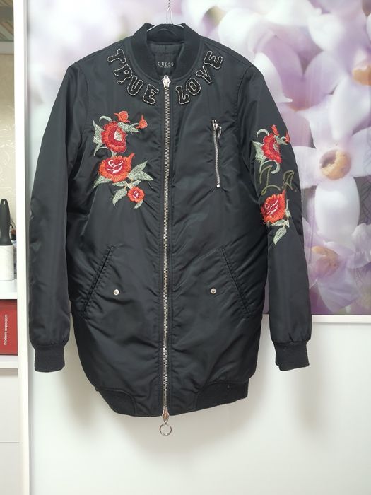 Куртка осінь-весна Guess