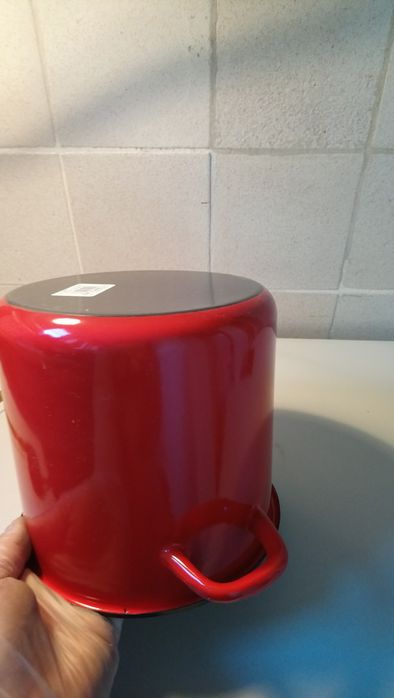 Garnek emaliowany wysoki 16 cm, kociołek węgierski