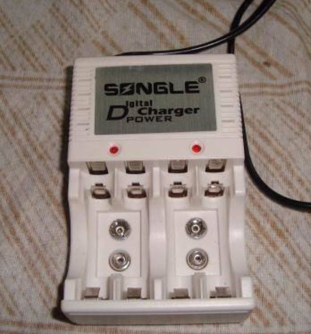 Battery charger, of various qualities qualities.64584468787331120