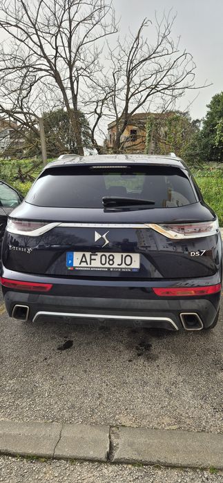 Vende se DS7  crossback E-Tense Opera 4x4 300 CV