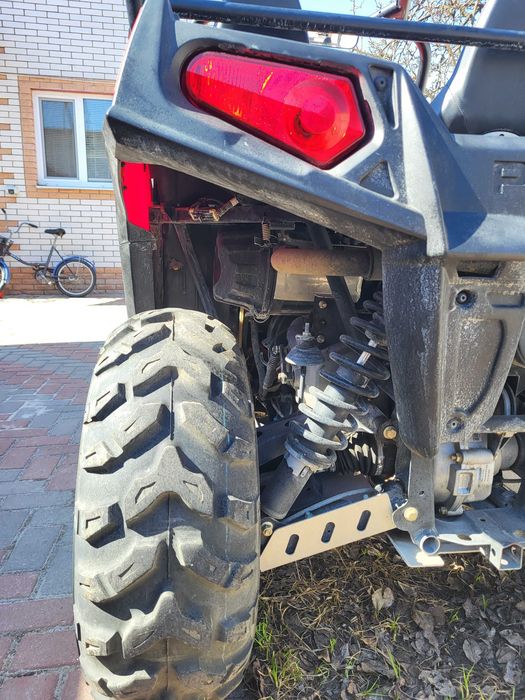 продам Polaris RZR800 стан нового490км. 8600$