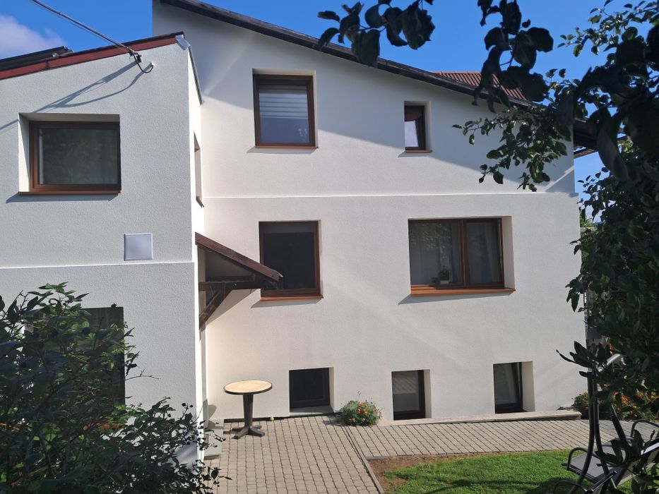 Ocieplanie budynków styropianem oraz welna