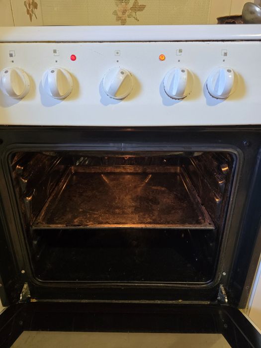 Електроплита Hansa