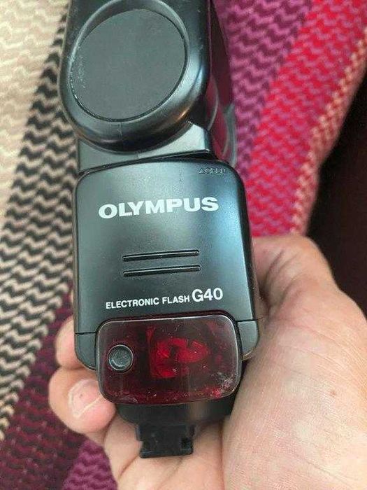 Flash semi-profissional Olympus