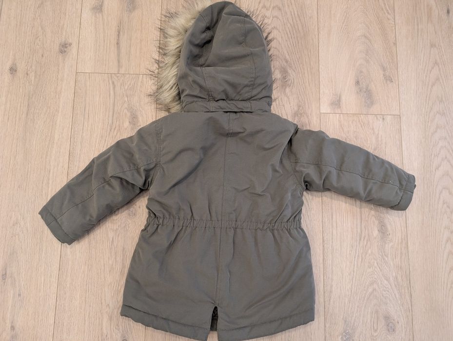 HM watowana parka, rozmiar 98, zieleń khaki, na futerku