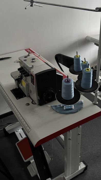 Продам швейну техніку