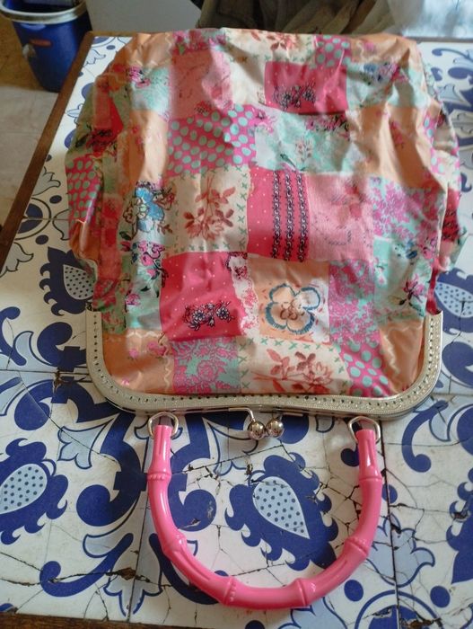 Mala de senhora de mão