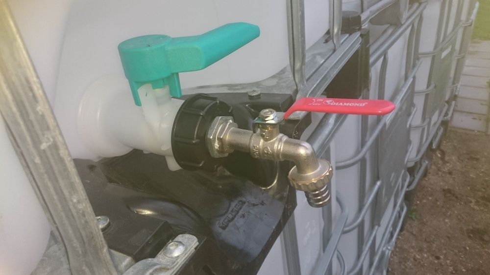 Zawor Złacze Mauzer 1000l wlewka korek Beczka