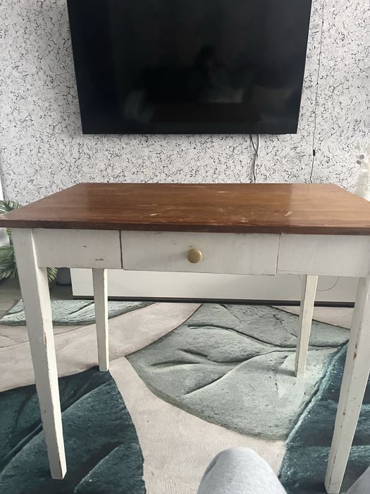 Продам б/у стол на кухню